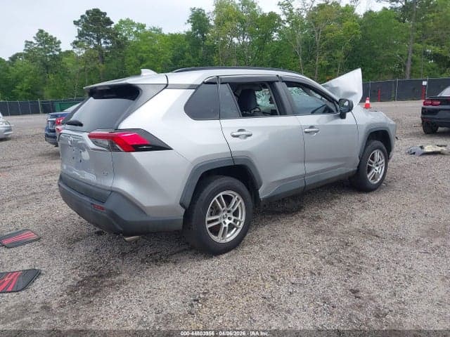 2019 TOYOTA RAV4 LE 4