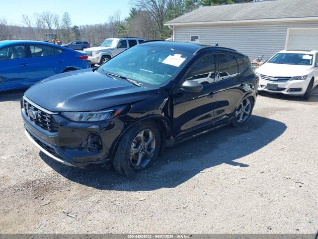 2023 FORD ESCAPE ST-LINE 2
