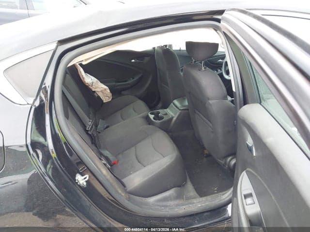 2018 CHEVROLET VOLT LT 8
