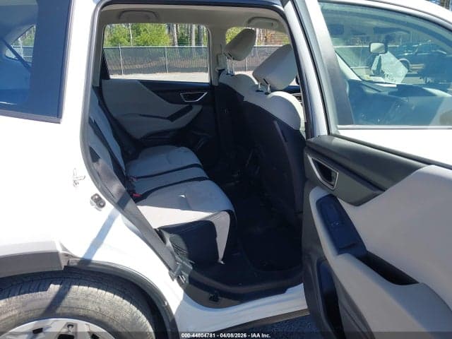 2023 SUBARU FORESTER 8