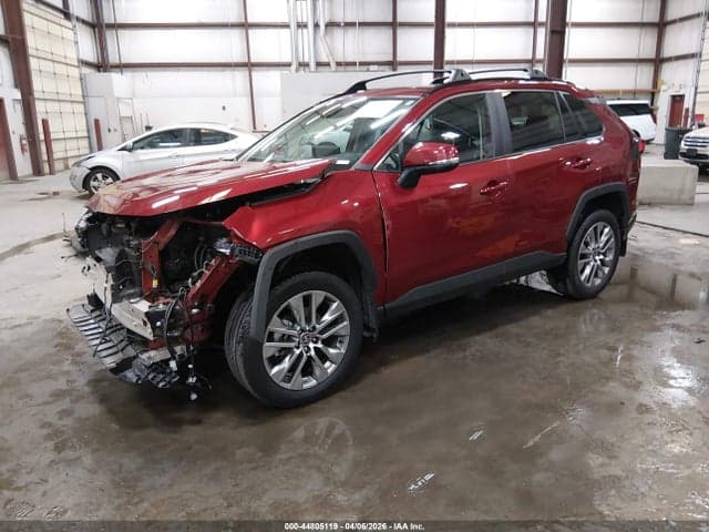 2025 TOYOTA RAV4 XLE PREMIUM 2