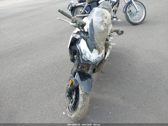 2022 KAWASAKI ZR900 5