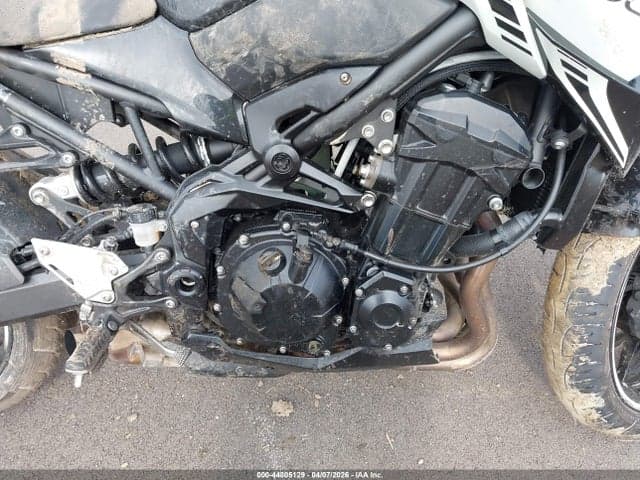 2022 KAWASAKI ZR900 9