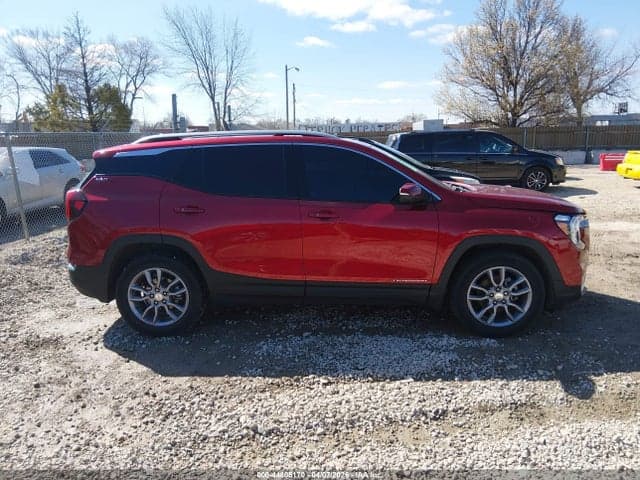 2022 GMC TERRAIN AWD SLT 13
