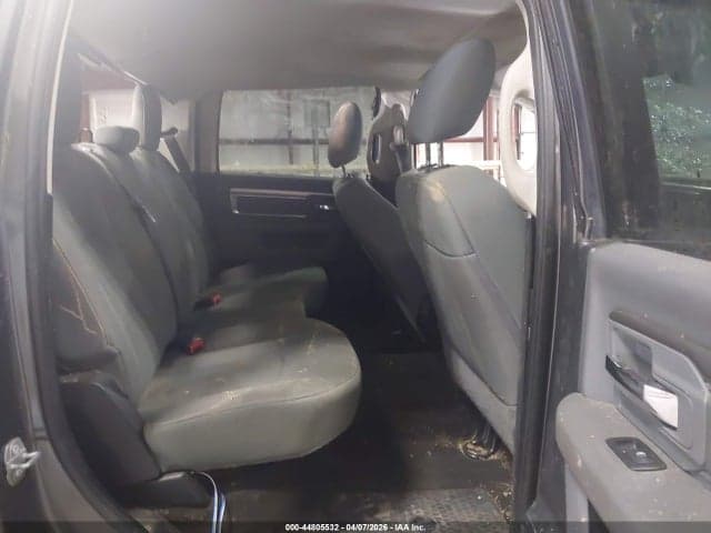 2017 RAM 1500 SLT 8