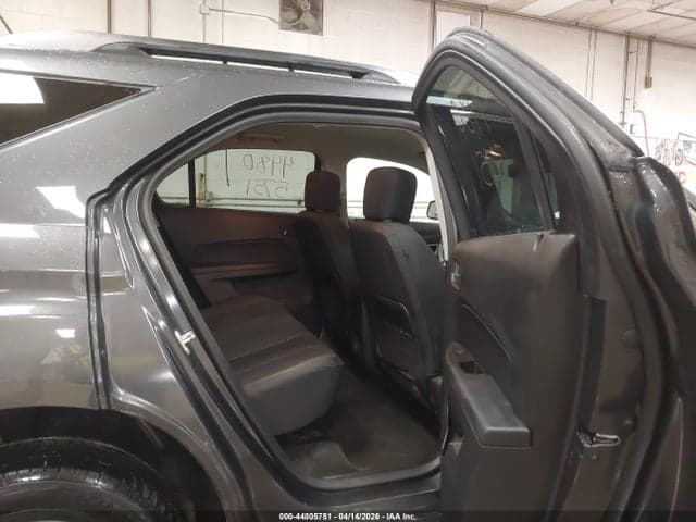 2017 CHEVROLET EQUINOX LT 8