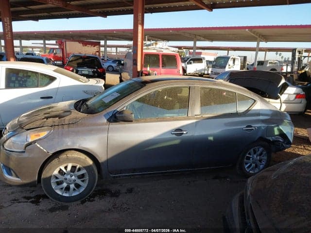 2018 NISSAN VERSA 1.6 SV 14