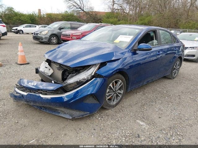 2024 KIA FORTE LXS 2