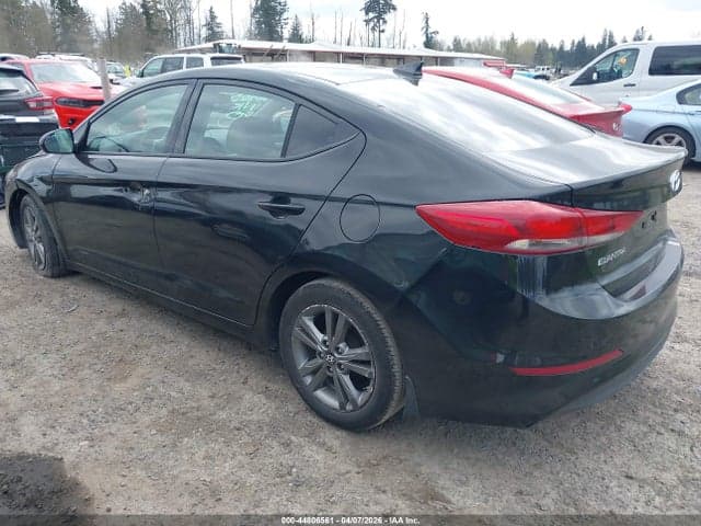 2017 HYUNDAI ELANTRA SE 3