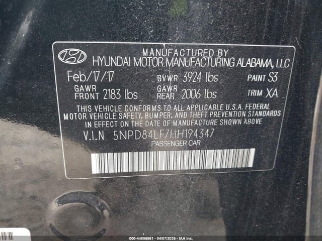 2017 HYUNDAI ELANTRA SE 9