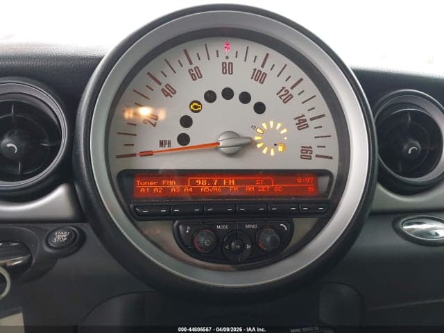 2012 MINI COOPER 7