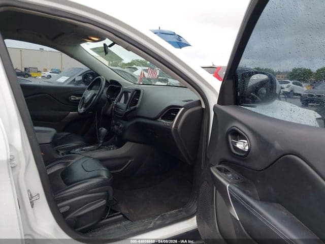 2019 JEEP CHEROKEE LATITUDE PLUS FWD 5