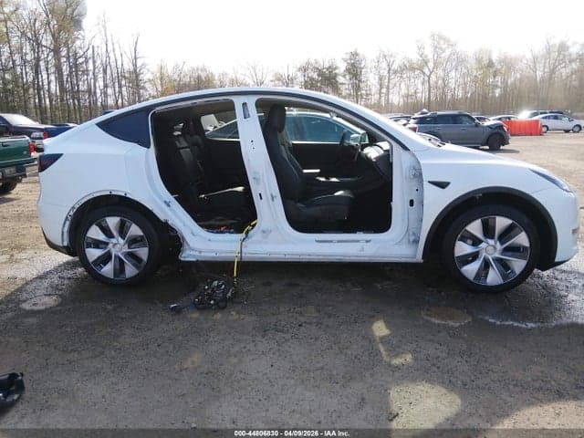 2022 TESLA MODEL Y LONG RANGE DUAL MOTOR ALL-WHEEL DRIVE 14