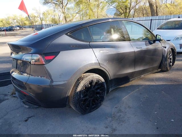 2023 TESLA MODEL Y AWD/LONG RANGE DUAL MOTOR ALL-WHEEL DRIVE 4