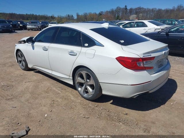 2018 HONDA ACCORD TOURING 3