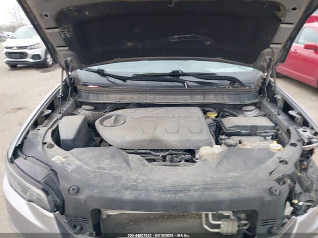 2019 JEEP CHEROKEE LATITUDE 4X4 10