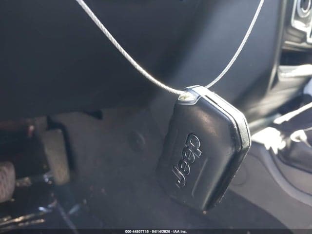 2020 JEEP WRANGLER UNLIMITED SAHARA 4X4 11