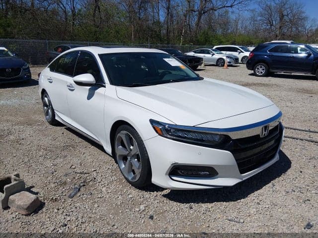 2018 HONDA ACCORD TOURING 1