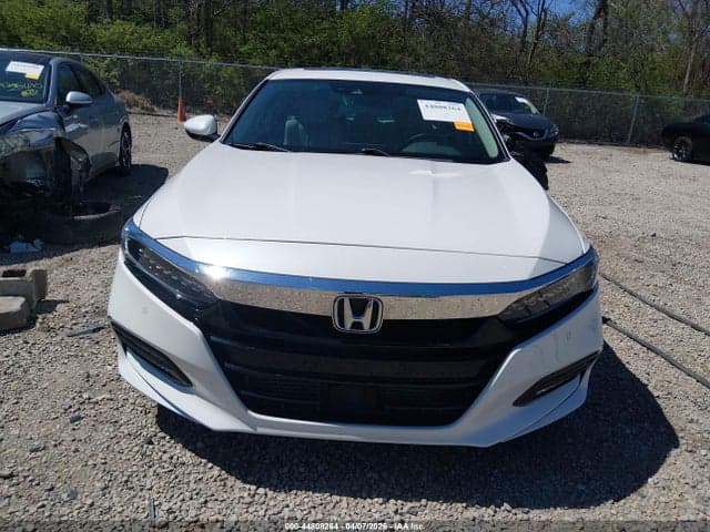 2018 HONDA ACCORD TOURING 11