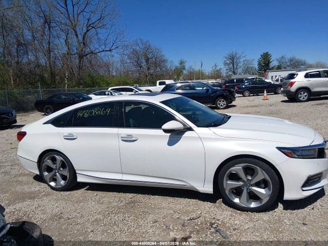 2018 HONDA ACCORD TOURING 12