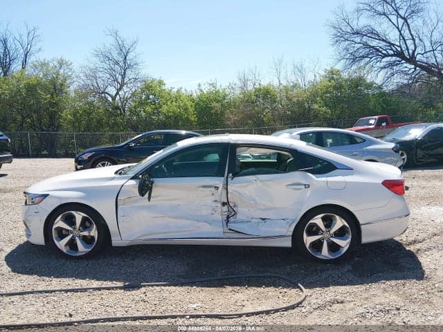 2018 HONDA ACCORD TOURING 13