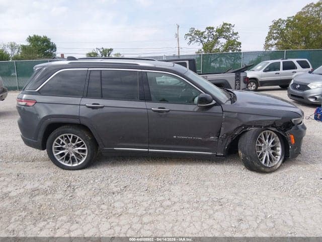 2022 JEEP GRAND CHEROKEE SUMMIT 4X4 13