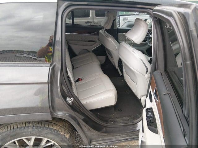 2022 JEEP GRAND CHEROKEE SUMMIT 4X4 8