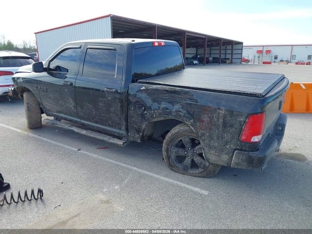 2018 RAM 1500 EXPRESS 4X4 5'7 BOX 3