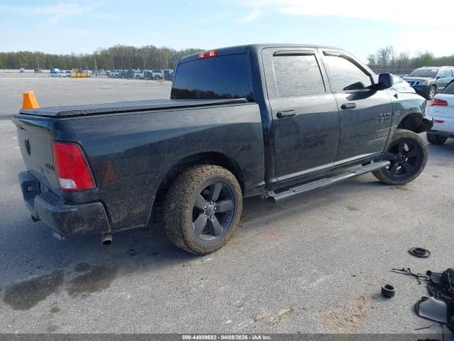 2018 RAM 1500 EXPRESS 4X4 5'7 BOX 4