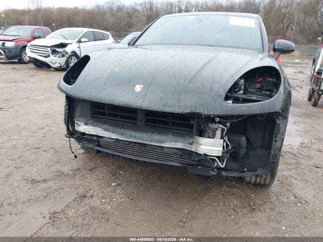 2017 PORSCHE MACAN 6