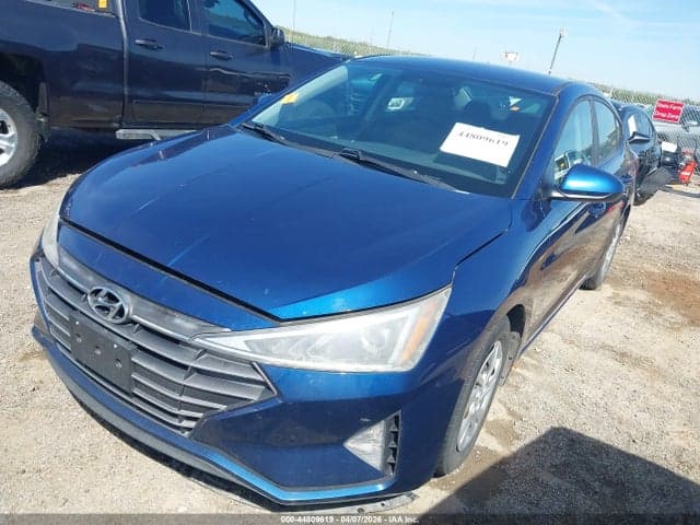 2019 HYUNDAI ELANTRA SE 2