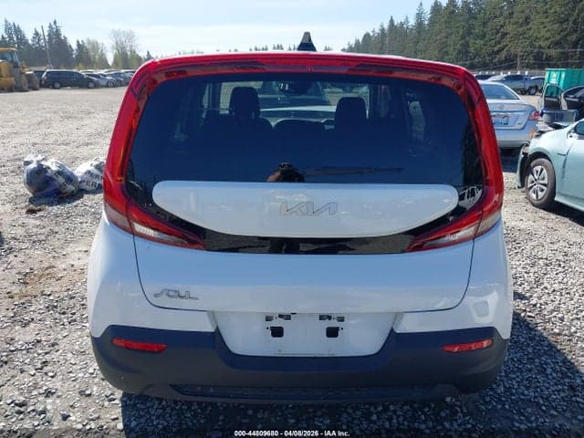 2022 KIA SOUL LX 17