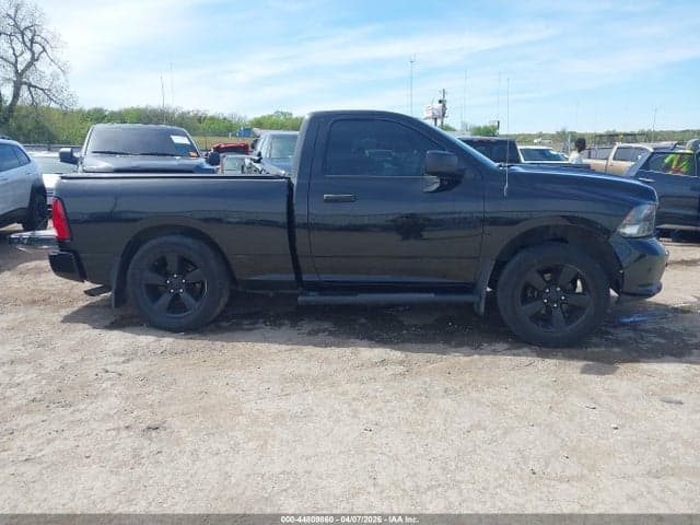 2017 RAM 1500 EXPRESS 4X2 6'4 BOX 13