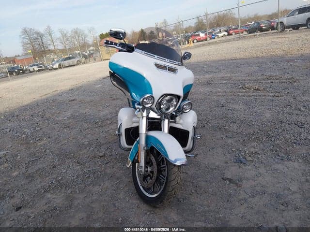 2017 HARLEY-DAVIDSON FLHTCU ULTRA CLASSIC ELECTRA GLD 5