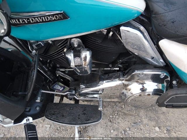 2017 HARLEY-DAVIDSON FLHTCU ULTRA CLASSIC ELECTRA GLD 9
