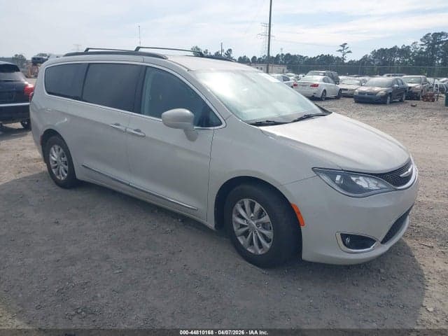 2017 CHRYSLER PACIFICA TOURING-L 1