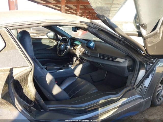 2019 BMW I8 5