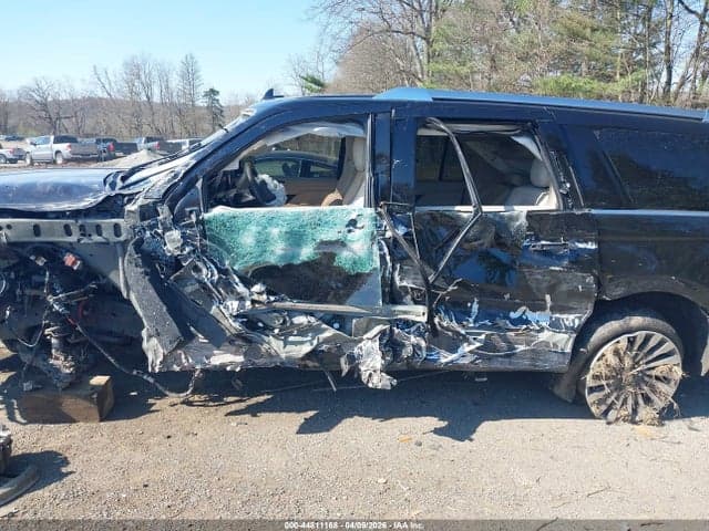 2019 LINCOLN NAVIGATOR L RESERVE 14