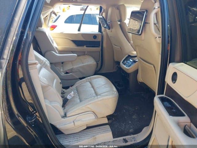 2019 LINCOLN NAVIGATOR L RESERVE 8
