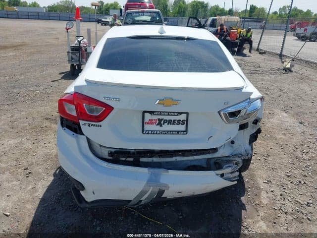 2017 CHEVROLET CRUZE LT AUTO 16