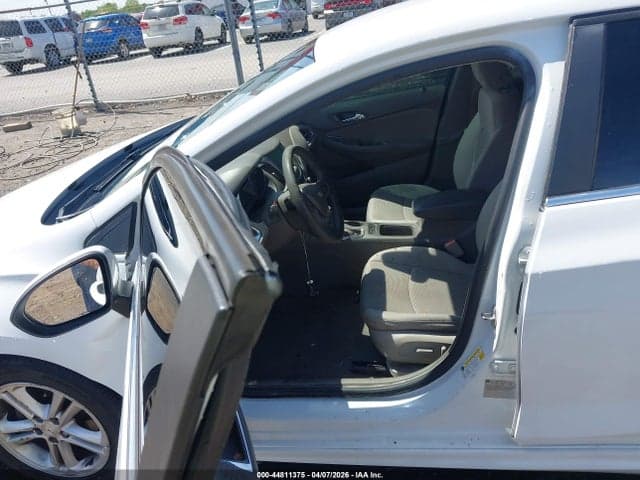 2017 CHEVROLET CRUZE LT AUTO 17