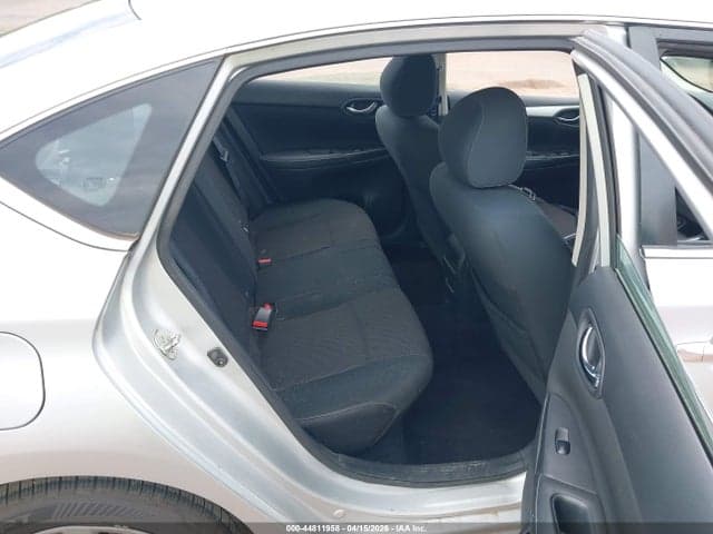 2019 NISSAN SENTRA S 8