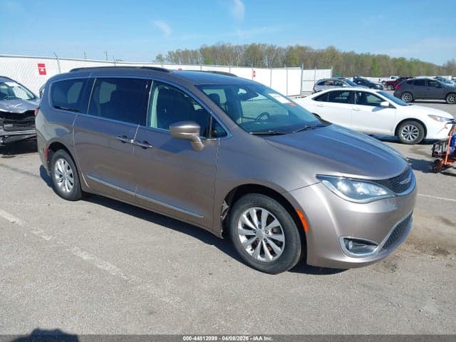 2017 CHRYSLER PACIFICA TOURING-L 1