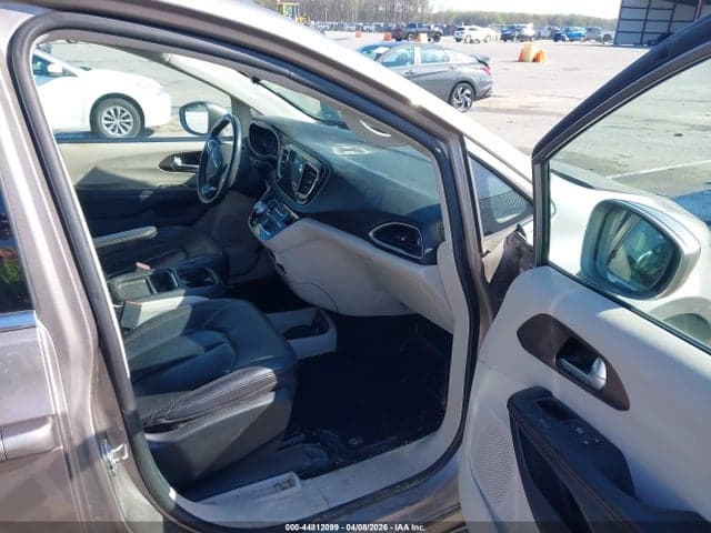 2017 CHRYSLER PACIFICA TOURING-L 5