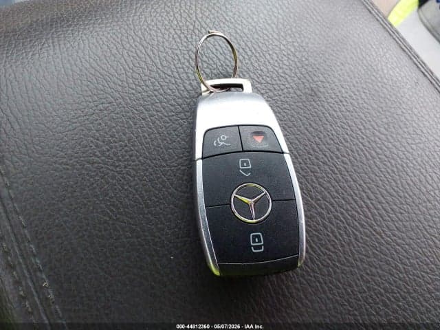 2020 MERCEDES-BENZ C 300 11