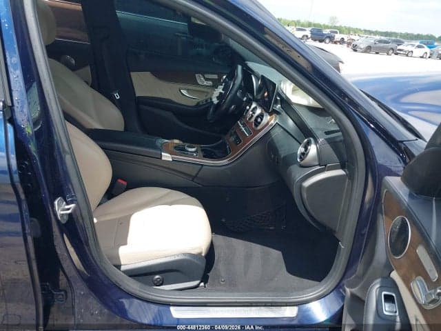 2020 MERCEDES-BENZ C 300 5