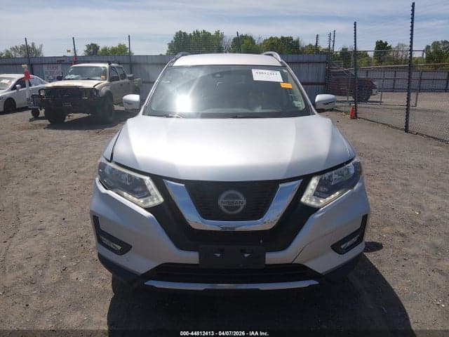 2018 NISSAN ROGUE SL 12