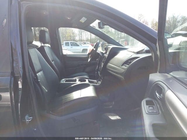 2020 DODGE GRAND CARAVAN GT 5