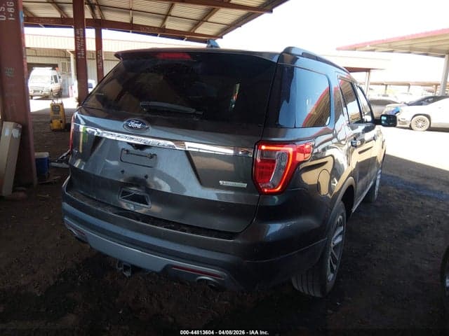 2017 FORD EXPLORER XLT 4