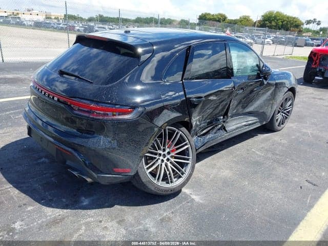 2026 PORSCHE MACAN S 4